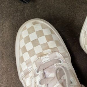 Meet your Posher, Alzachria